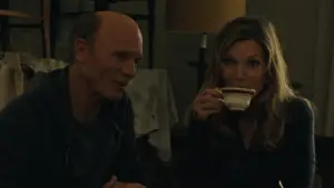 Backdrop to the movie "mother!" #627142