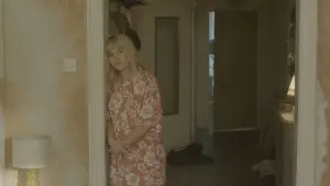 Backdrop to the movie "We Live in Time" #563082