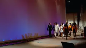 Backdrop to the movie "EPiC: Elvis Presley in Concert" #762581