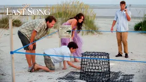 Backdrop to the movie "The Last Song" #147317