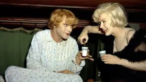 Backdrop to the movie "Some Like It Hot" #645887