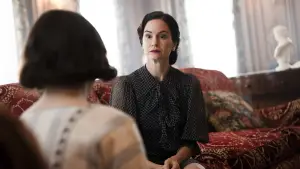 Backdrop to the movie "Fackham Hall" #550474