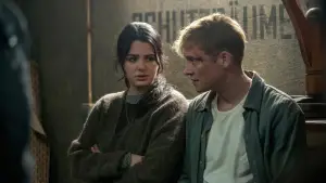 Backdrop to the movie "Brick" #589494