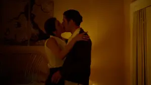 Backdrop to the movie "Rogue Agent" #361451