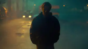 Backdrop to the movie "Fresh" #783727