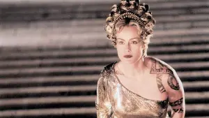 Backdrop to the movie "Titus" #399773