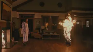 Backdrop to the movie "Hereditary" #827427