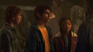 Backdrop to the movie "A Hero