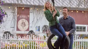 Backdrop to the movie "A Season to Blossom" #770206