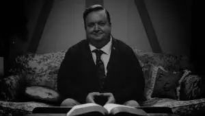 Backdrop to the movie "Man Finds Tape" #788642