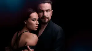 Backdrop to the movie "Naughty" #373653