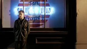 Backdrop to the movie "Lock, Stock and Two Smoking Barrels" #750388