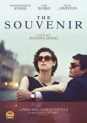 Poster to the movie "The Souvenir" #694964