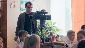 Backdrop to the movie "Mr. Nobody Against Putin" #536916