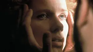 Backdrop to the movie "Cries and Whispers" #181600