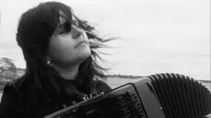 Backdrop to the movie "Ihmisiä sunnuntaina" #775809