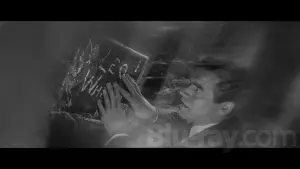 Backdrop to the movie "The Third Secret" #394248