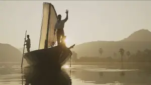 Backdrop to the movie "RRR" #604784