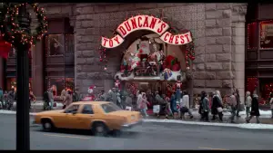 Backdrop to the movie "Home Alone 2: Lost in New York" #567220