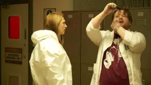 Backdrop to the movie "Ravers" #737812