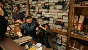 Backdrop to the movie "Marty Supreme" #508388