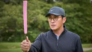 Backdrop to the movie "Lobby" #535137