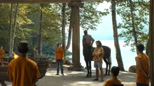 Backdrop to the movie "A Hero