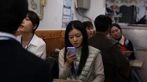 Backdrop to the movie "Because I Hate Korea" #783555