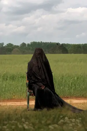 Poster to the movie "The Woman in the Yard" #612787