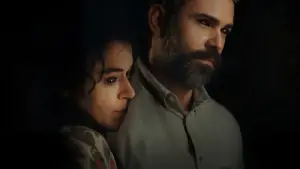 Backdrop to the movie "Keeper" #514421