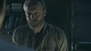 Backdrop to the movie "The Colony" #334616