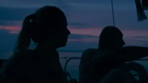 Backdrop to the movie "At Sea" #786896