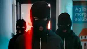 Backdrop to the movie "Aontas" #703183