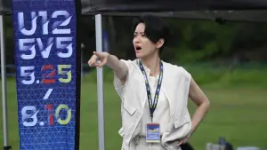 Backdrop to the movie "Pass and Goal" #783533