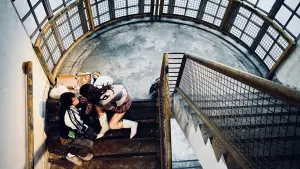 Backdrop to the movie "Cyclone" #545744