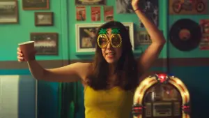 Backdrop to the movie "Home" #712880