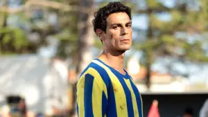 Backdrop to the movie "Lefter: The Story of the Ordinarius" #617334