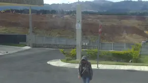 Backdrop to the movie "Escena de duelo" #457565