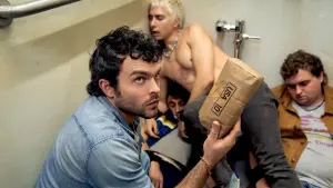 Backdrop to the movie "Cocaine Bear" #302312