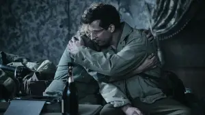 Backdrop to the movie "Lee" #612577