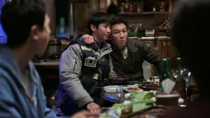 Backdrop to the movie "Veteran 2" #664749