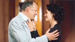 Backdrop to the movie "Silberhochzeit" #708604