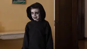 Backdrop to the movie "Don