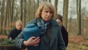 Backdrop to the movie "Dying" #740186