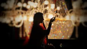 Backdrop to the movie "Kalank" #506022