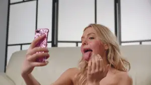 Backdrop to the movie "Pleasure" #804568