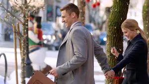 Backdrop to the movie "Merry & Bright" #745747