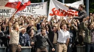 Backdrop to the movie "80 Million" #621806