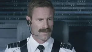 Backdrop to the movie "Sully" #595030