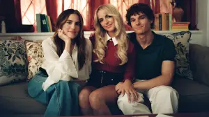 Backdrop to the movie "Regretting You" #547450